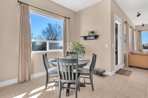 1403 Souza Dr, Folsom CA 95762-7559 exterior