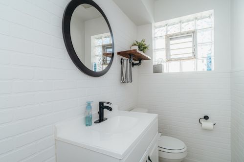 5223 Nashville Ave, Chicago IL 60638-1216 exterior