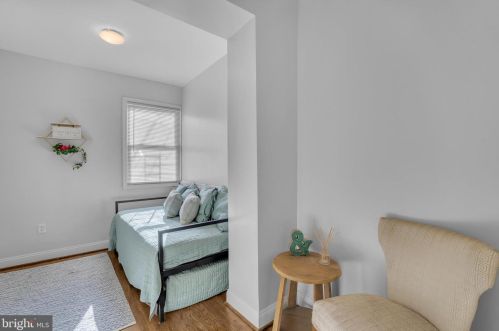 1635 Virginia Ave, Washington DC 20002-2326 exterior