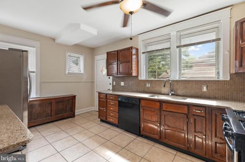 101 Elkinton Ave, Chester PA 19013-5030 exterior