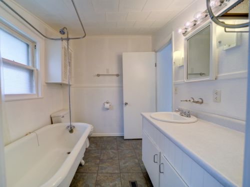 2509 Cutler Ave, Meskegon MI 49441-1275 exterior