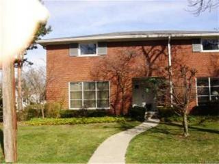 17209 Jefferson Ave, Detroit MI  48230-1917 exterior