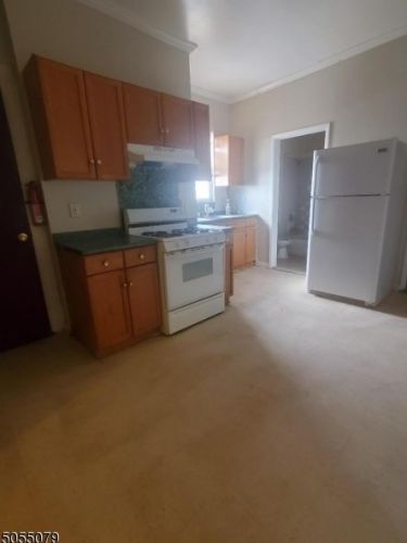 322 7th St, Newark NJ  07107-1708 exterior