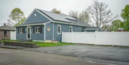 9 Littlefield St, Quincy, MA 02169-3807