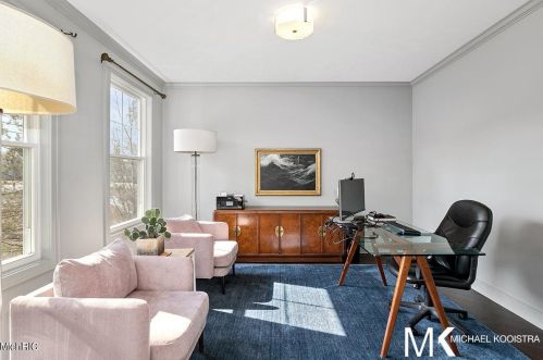 1860 Tall Pne Dr, Grand Rapids MI 49546-7923 exterior