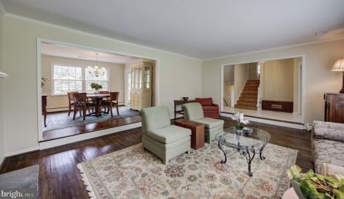 735 Hickory Ln, Berwyn PA 19312-1438 exterior