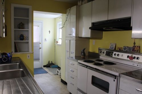 531 Mifflin Ave, Pittsburgh PA 15221-3276 exterior