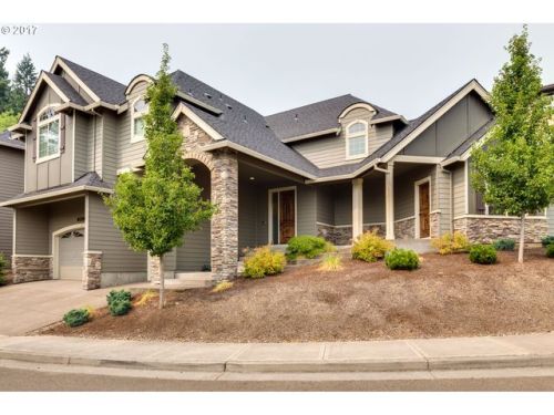 12467 St Andrews Ln, Portland, OR 97224-0724