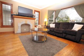 2650 68th St, Milwaukee, WI 53219-2618