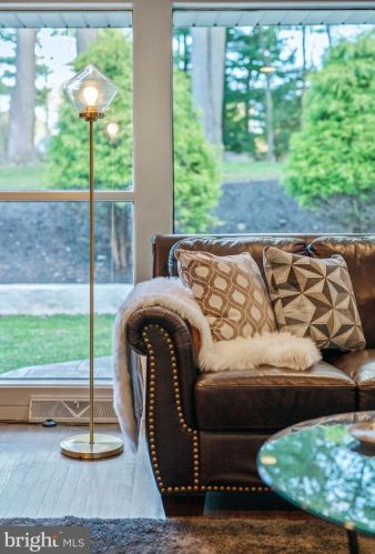 160 Paxon Holw Rd, Media PA 19063-1163 exterior