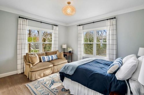 19 Indian Spg Rd, Norwalk CT 06853-1304 exterior