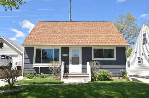 925 98, Milwaukee WI 53214-2634 exterior