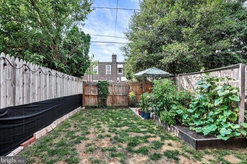 535 Hamilton St, Lancaster PA 17602-2128 exterior