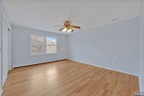 244 Washington Ave, Dumont NJ 07628-2333 exterior