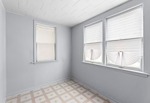 8025 Evans Ave, Chicago IL 60619-3908 exterior