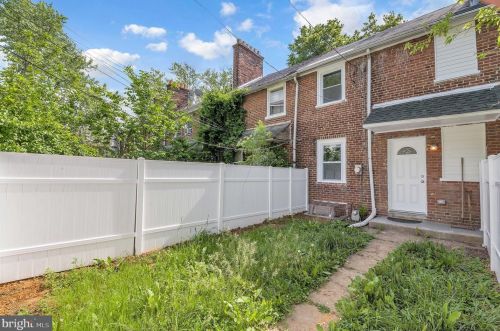 1139 Keystone Rd, Chester PA 19013-1624 exterior