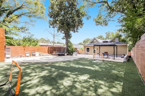 581 Formwalt St, Atlanta GA 30315-1073 exterior