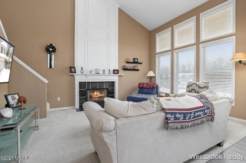 4292 Haralson Ct, Grand Rapids MI 49546-8278 exterior