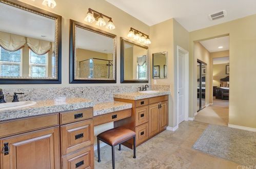 12612 Sierra Creek Dr, Riverside CA 92503-8453 exterior