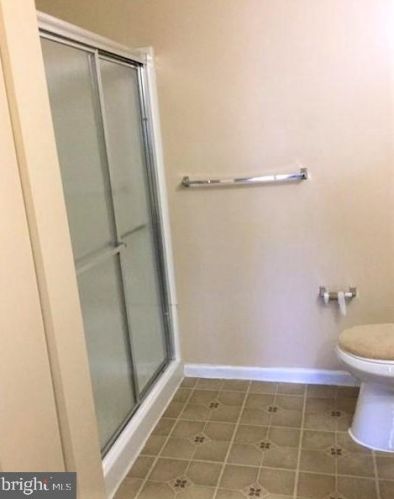 511 Ashton Ln, New Castle DE  19720-3960 exterior