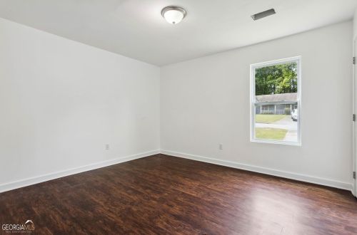 5442 Glen Haven Dr, Atlanta GA  30349-6481 exterior