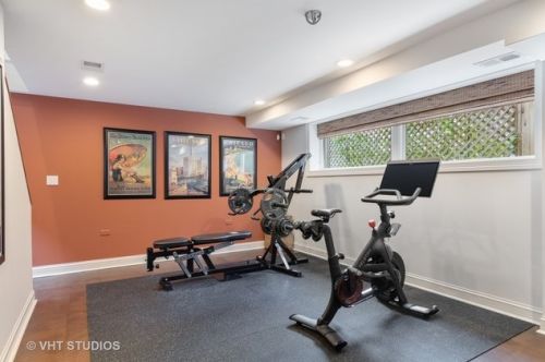 1734 Balmoral Ave, Chicago IL 60640-1003 exterior