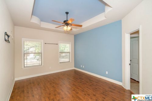 578 Winding River Ln, Spring Branch TX 78070-6382 exterior