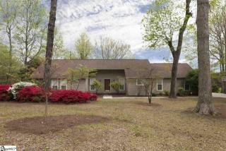 220 Crestwood Dr, Greenville SC  29609-1408 exterior