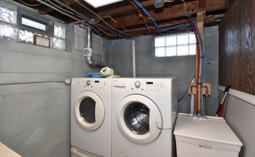 4145 Packard Ave, Milwaukee WI 53235-5544 exterior