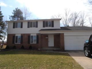 1724 Hamman Dr, Troy MI  48085-5039 exterior