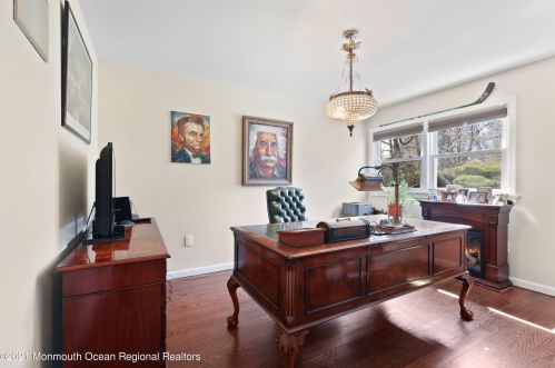 26 Iler Dr, Middletown NJ 07748-3322 exterior