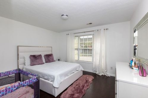 2326 Tullamore Cir, Lithonia GA 30039-7039 exterior