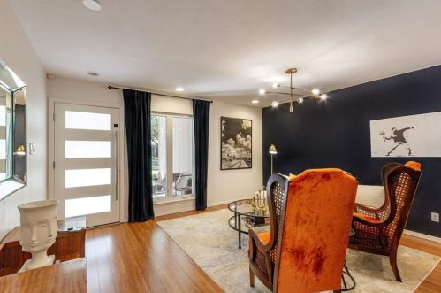 5402 Fernview Rd, Austin TX  78745-2716 exterior