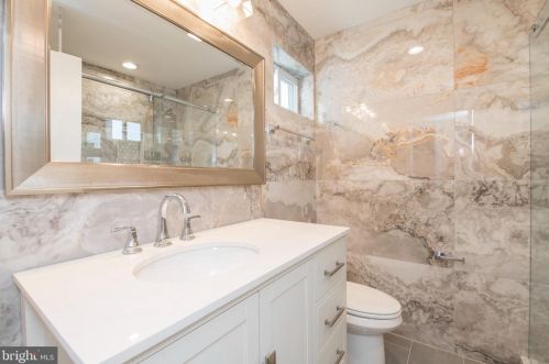 1628 Ellsworth St, Philadelphia PA 19146-2811 exterior