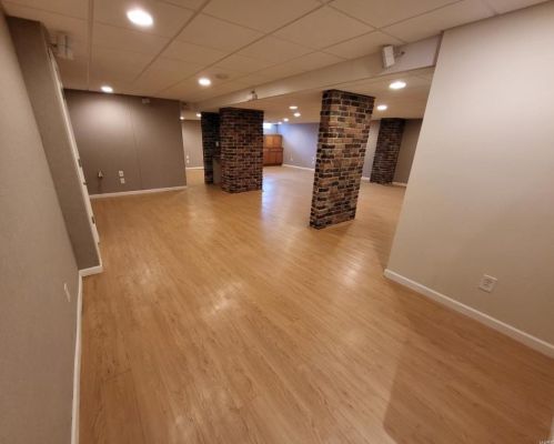 1 Crabapple Ct, Saint Louis MO 63132-3422 exterior