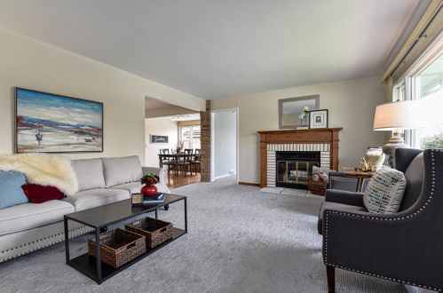 11709 Potter Rd, Milwaukee WI 53226-3658 exterior