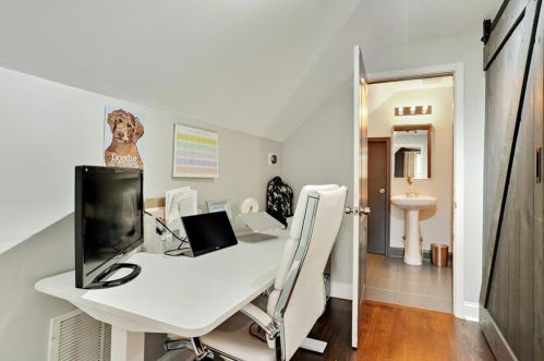 2266 Memorial Dr, Atlanta GA  30317-3160 exterior