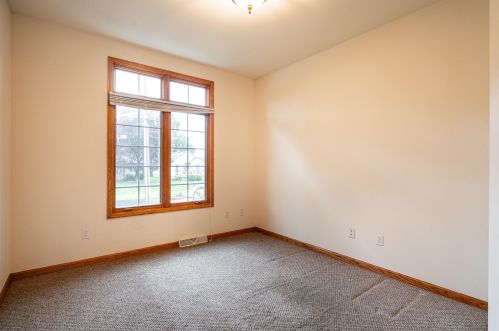 2269 Mangold Ave, Milwaukee WI 53221-4949 exterior