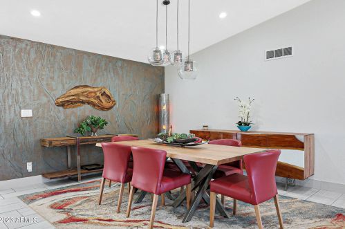 18811 12th Ave, Phoenix AZ  85027-5514 exterior