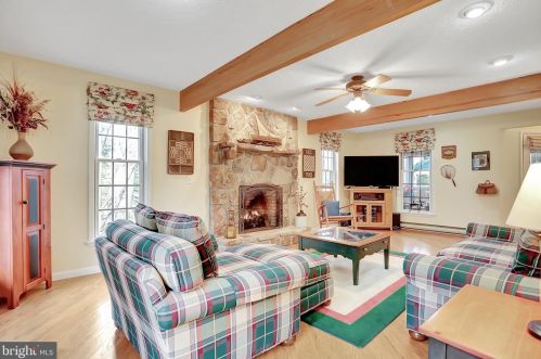 3 Wooded Ridge Rd, Swanton MD 21561-2334 exterior