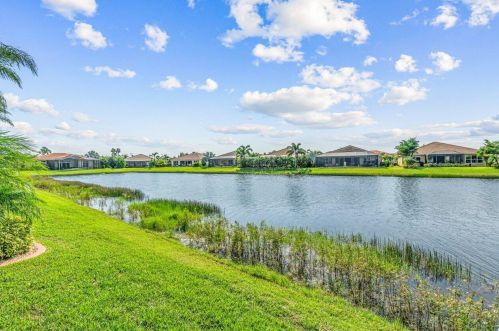 9859 Carrotwood Cir, Fort Pierce FL  34987-2478 exterior