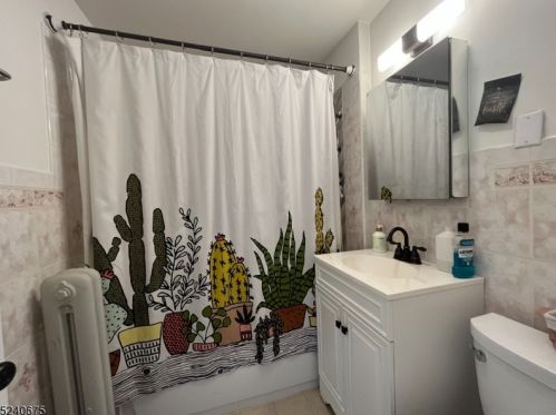 147 Paine Ave, Irvington NJ  07111-2905 exterior