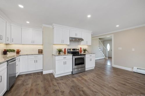 112 East St, New Britain CT  06051-3645 exterior