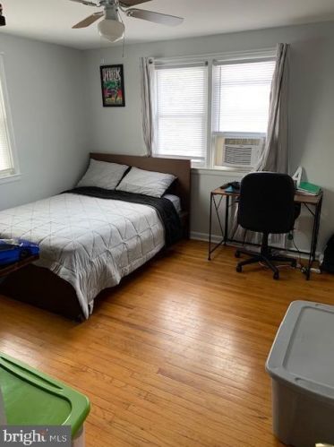 427 Springfield Ave, Camden NJ 08110-2848 exterior