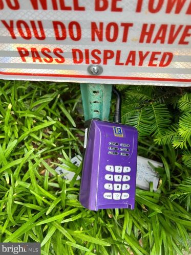 8830 Piney Branch Rd, Silver Spring MD  20903-3546 exterior