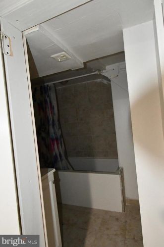 414 Luray Pl, Washington DC 20010-2992 exterior