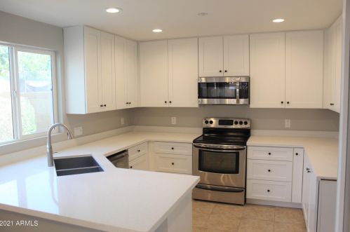 4341 111th Ln, Phoenix AZ  85037-8307 exterior