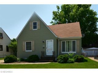 15619 Bowfin Blvd, Cleveland, OH 44142-2308