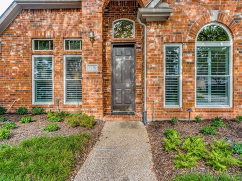 6970 Aspen Creek Ln, Dallas TX  75252-2702 exterior
