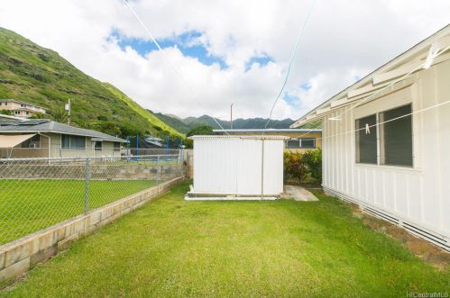 316 Elelupe Rd, Honolulu HI 96821-2211 exterior